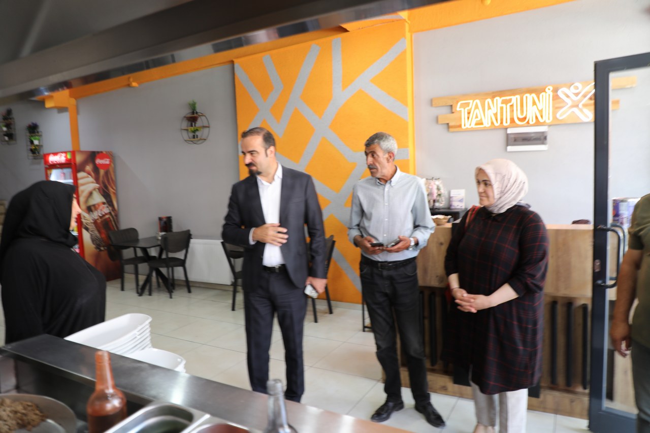 Eş Başkanlar Esnaf Ziyareti